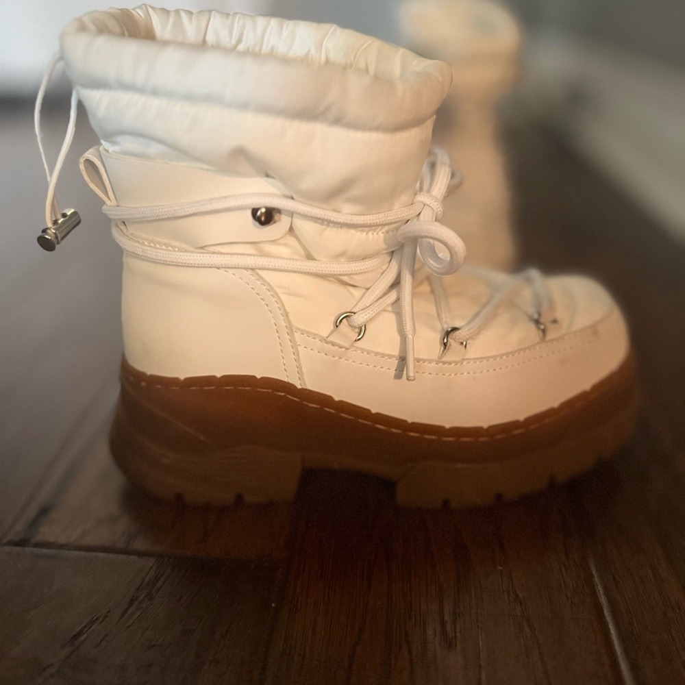 Jeffrey Campbell White Slizzard Booties